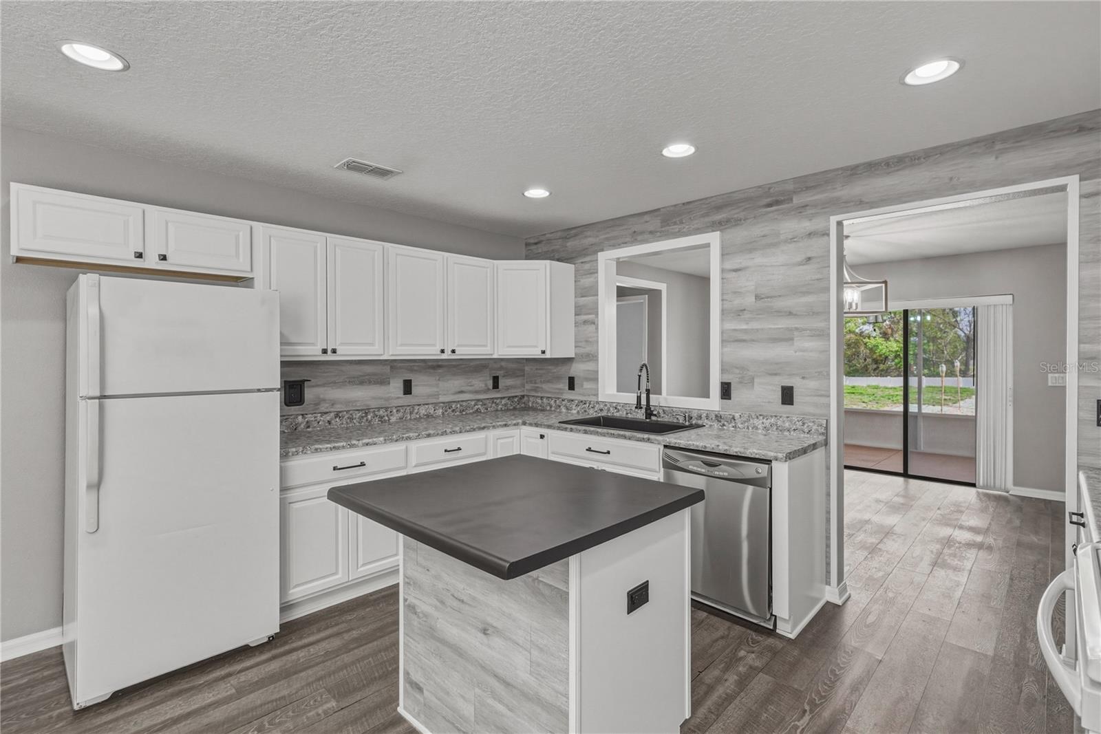 13416 KENT BRADLEY ST, DADE CITY, FL — photo 12