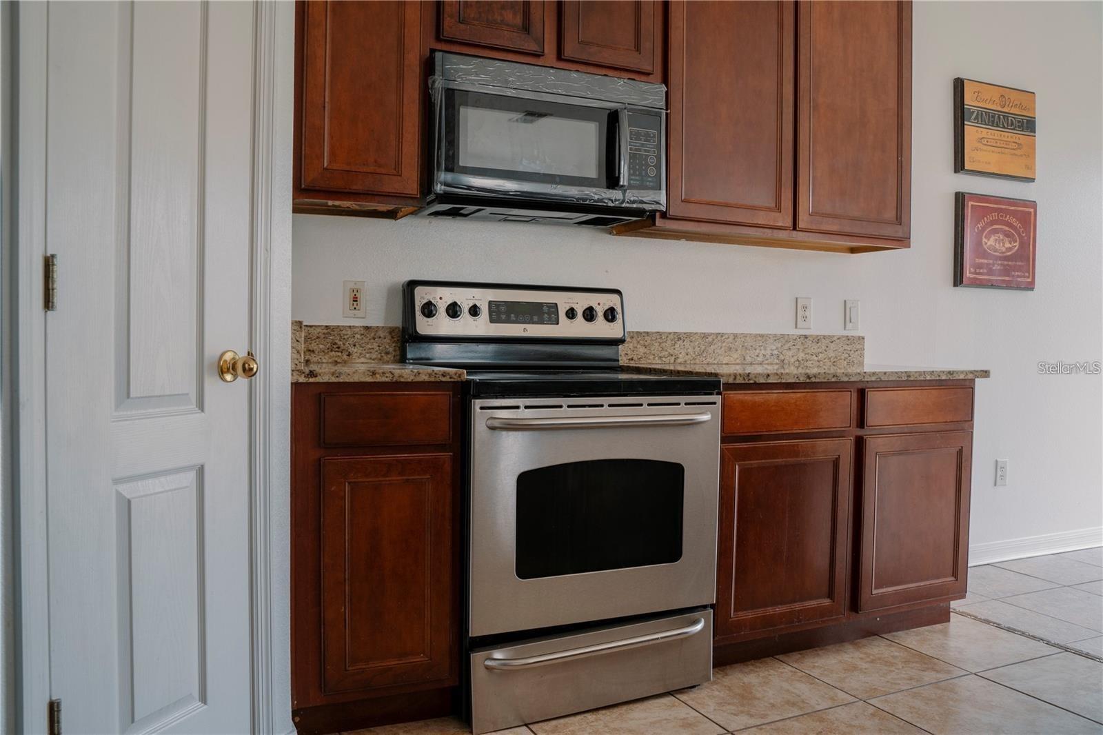 2018 ESTANCIA CIR #C, KISSIMMEE, FL — photo 7