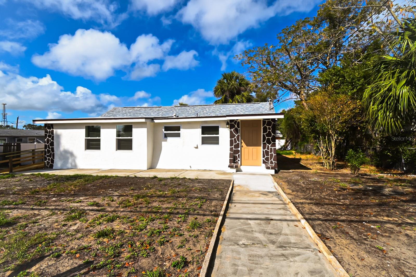 426 S DISSTON AVE, TARPON SPRINGS, FL — photo 3