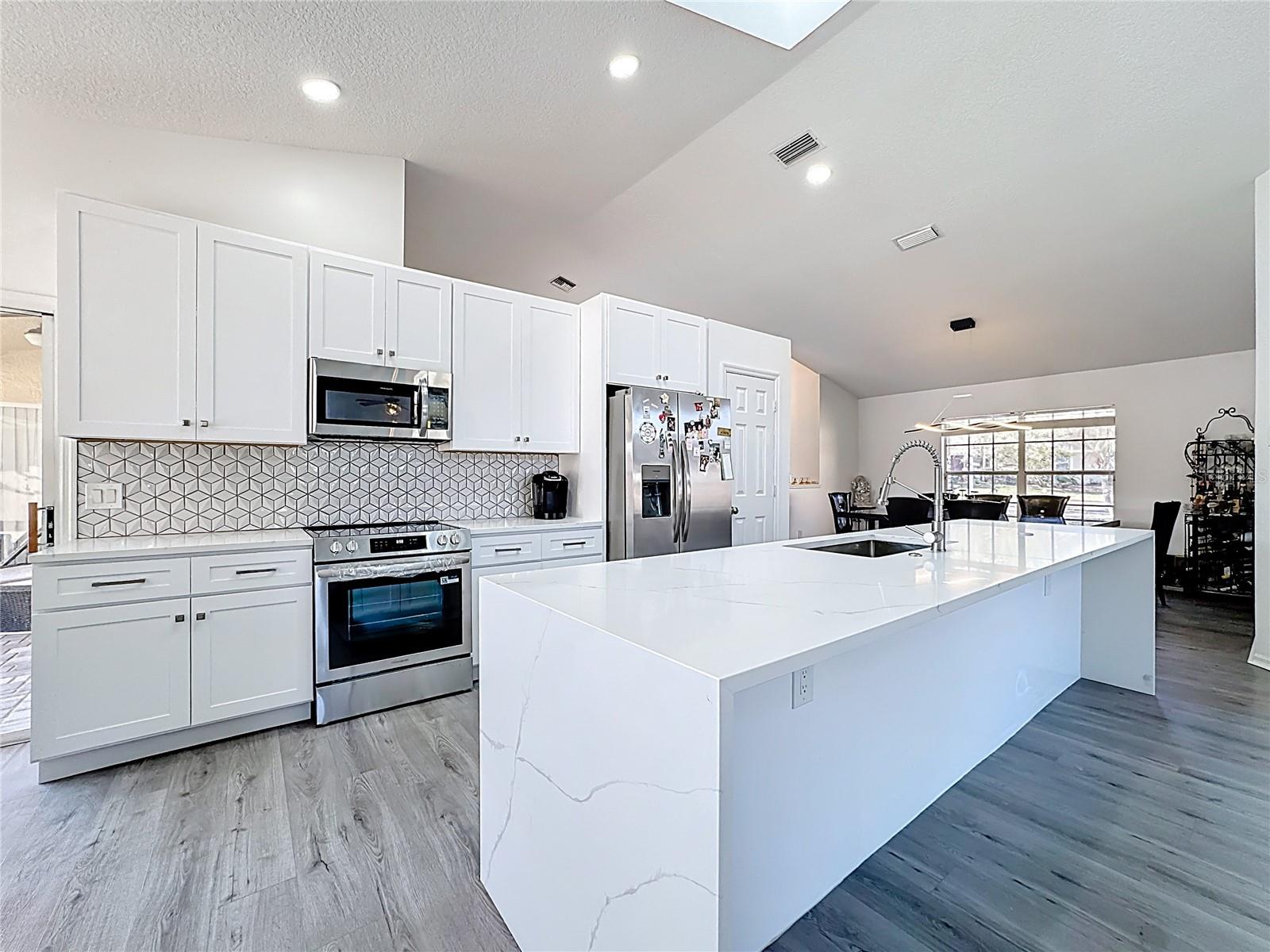 1125 ALMOND TREE CIR, ORLANDO, FL — photo 30