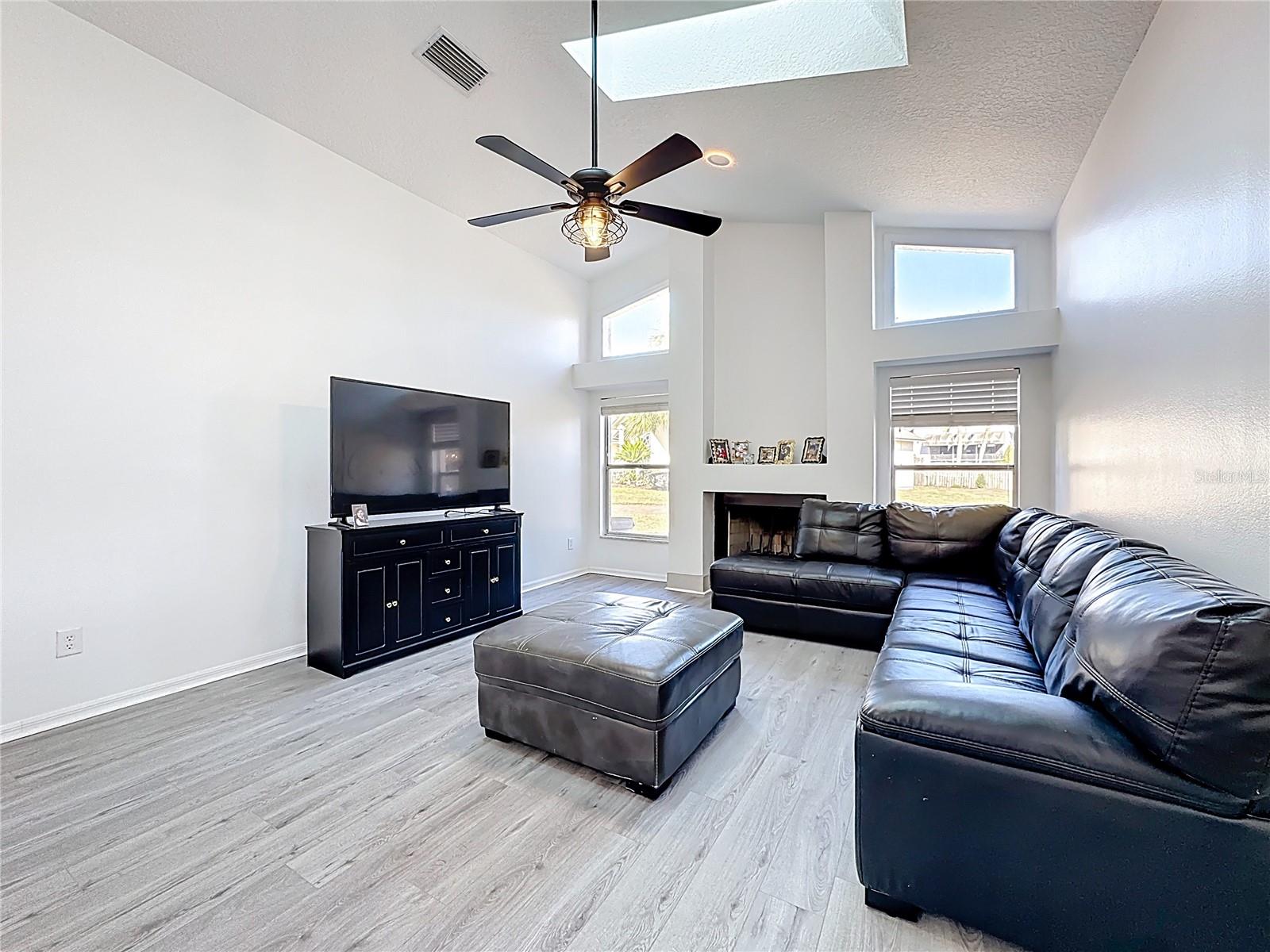 1125 ALMOND TREE CIR, ORLANDO, FL — photo 34