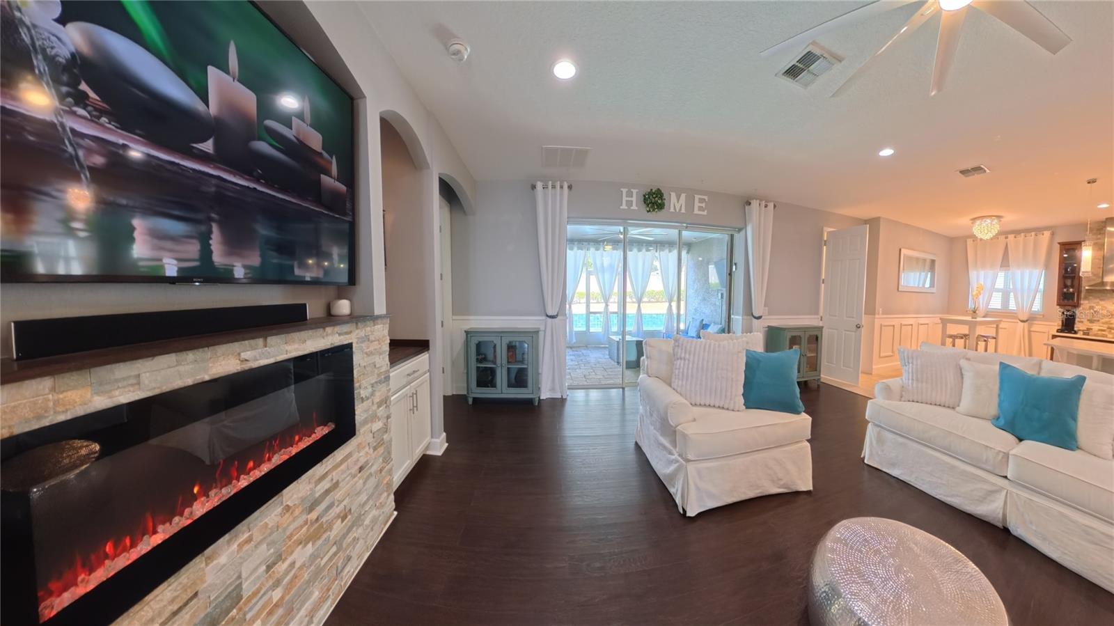 703 CALABRIA WAY, HOWEY IN THE HILLS, FL — photo 27