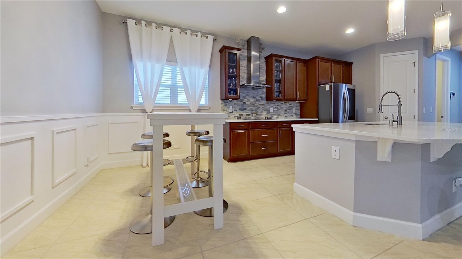 703 CALABRIA WAY, HOWEY IN THE HILLS, FL — photo 33
