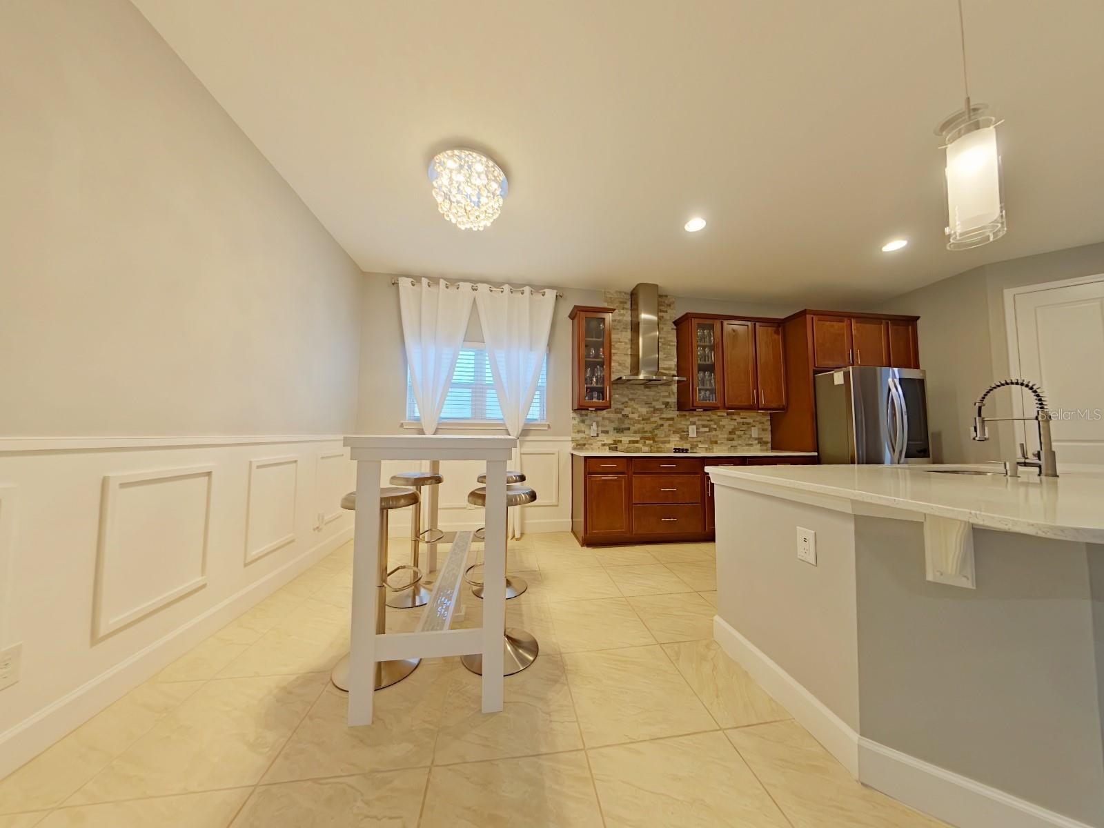 703 CALABRIA WAY, HOWEY IN THE HILLS, FL — photo 37