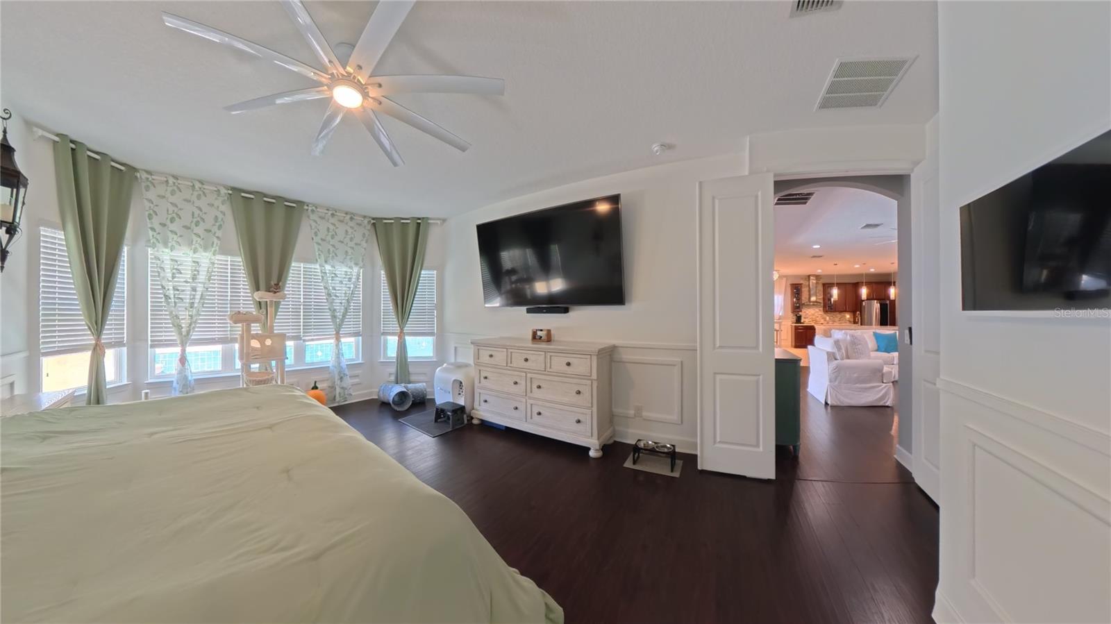 703 CALABRIA WAY, HOWEY IN THE HILLS, FL — photo 65