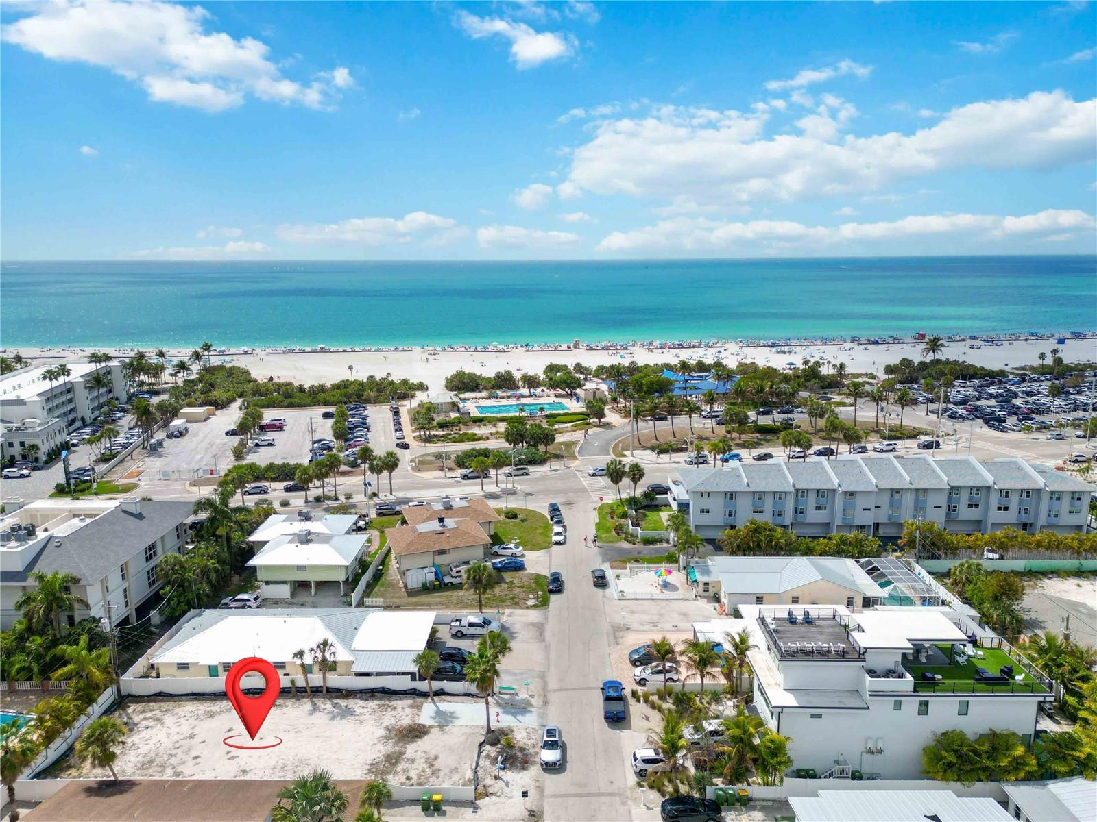 132 GRANT DR, SARASOTA, FL — photo 32