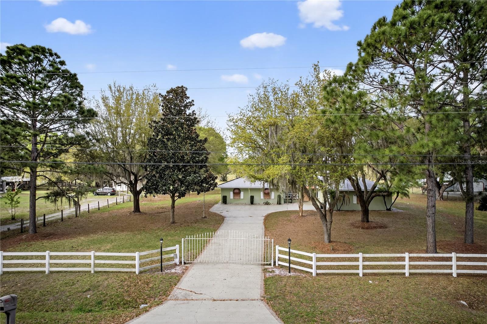 2065 OAK BEACH BLVD, SEBRING, FL — photo 36