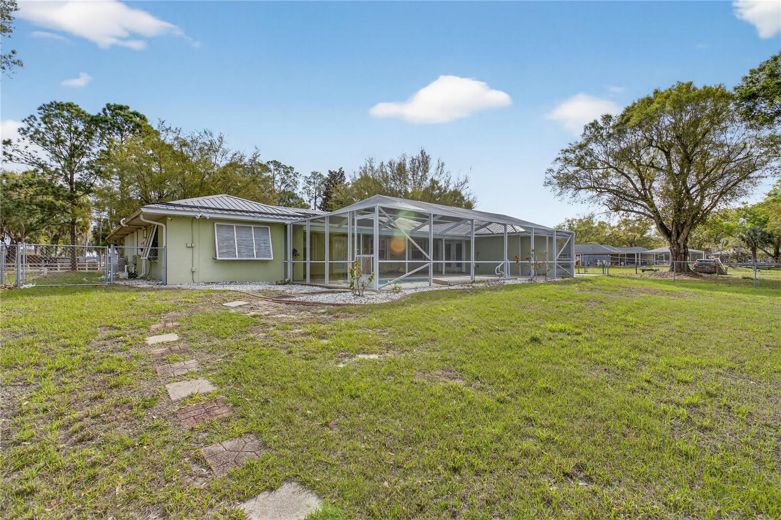 2065 OAK BEACH BLVD, SEBRING, FL — photo 38