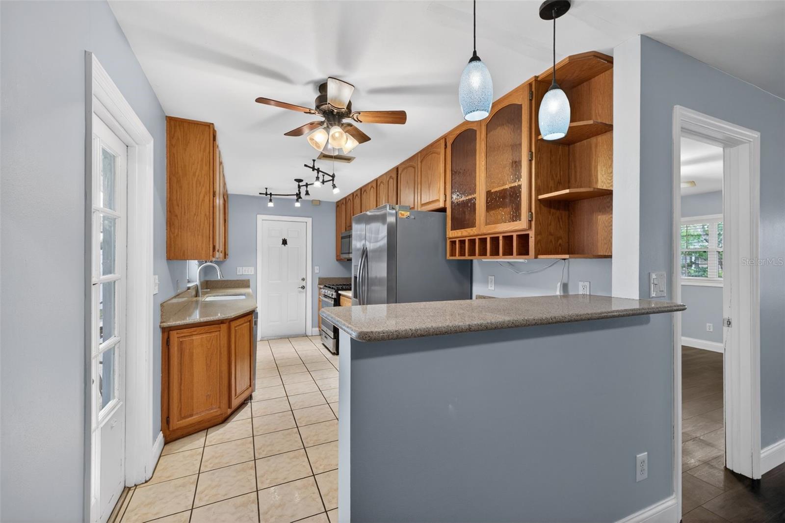 1414 85TH AVE N, ST PETERSBURG, FL — photo 9