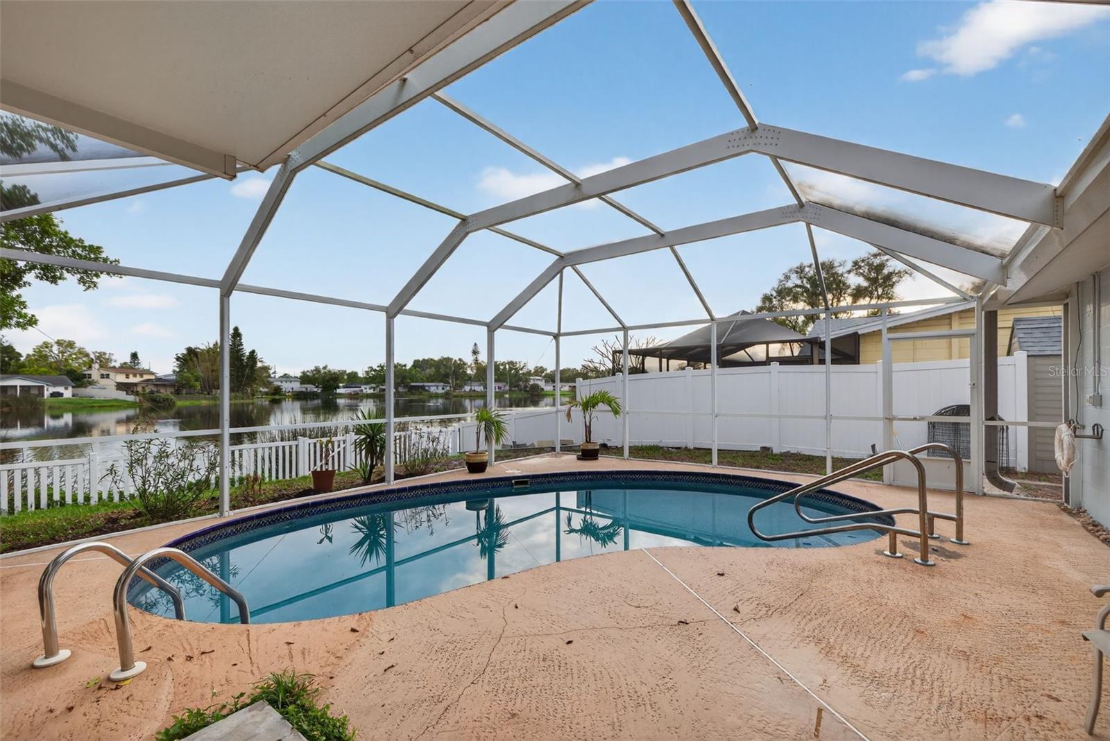 1414 85TH AVE N, ST PETERSBURG, FL — photo 22