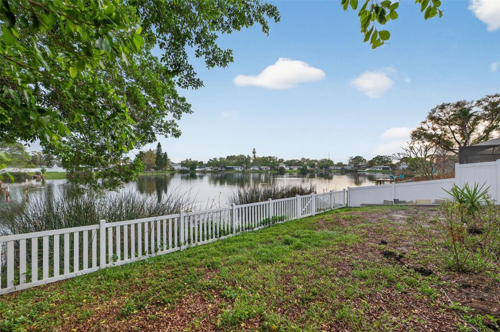 1414 85TH AVE N, ST PETERSBURG, FL — photo 23