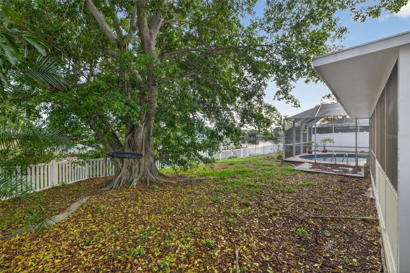 1414 85TH AVE N, ST PETERSBURG, FL — photo 25