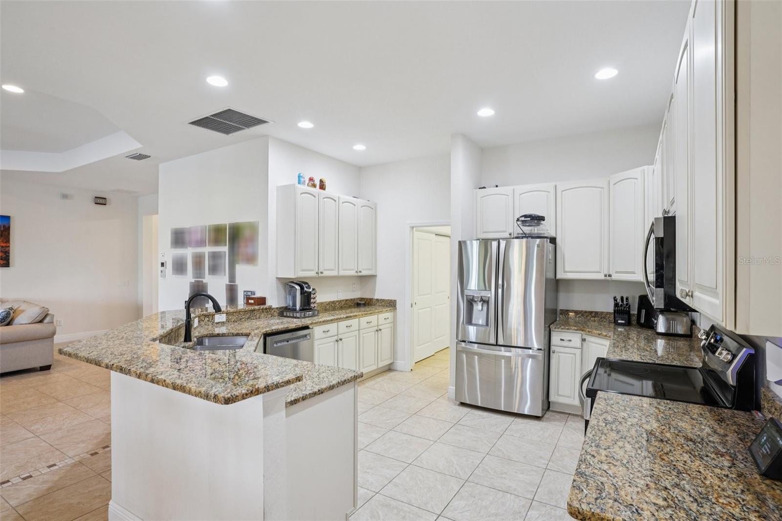 10144 LAKE MIONA WAY, OXFORD, FL — photo 9