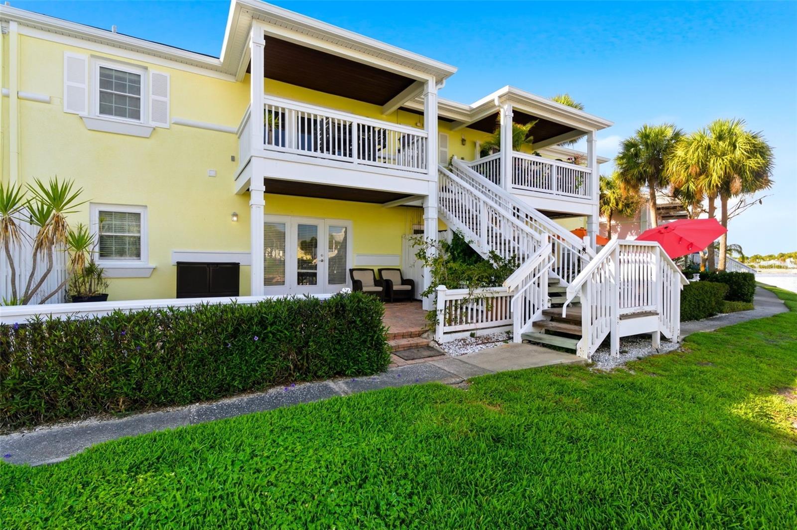 5174 BEACH DR SE #D, ST PETERSBURG, FL — photo 31
