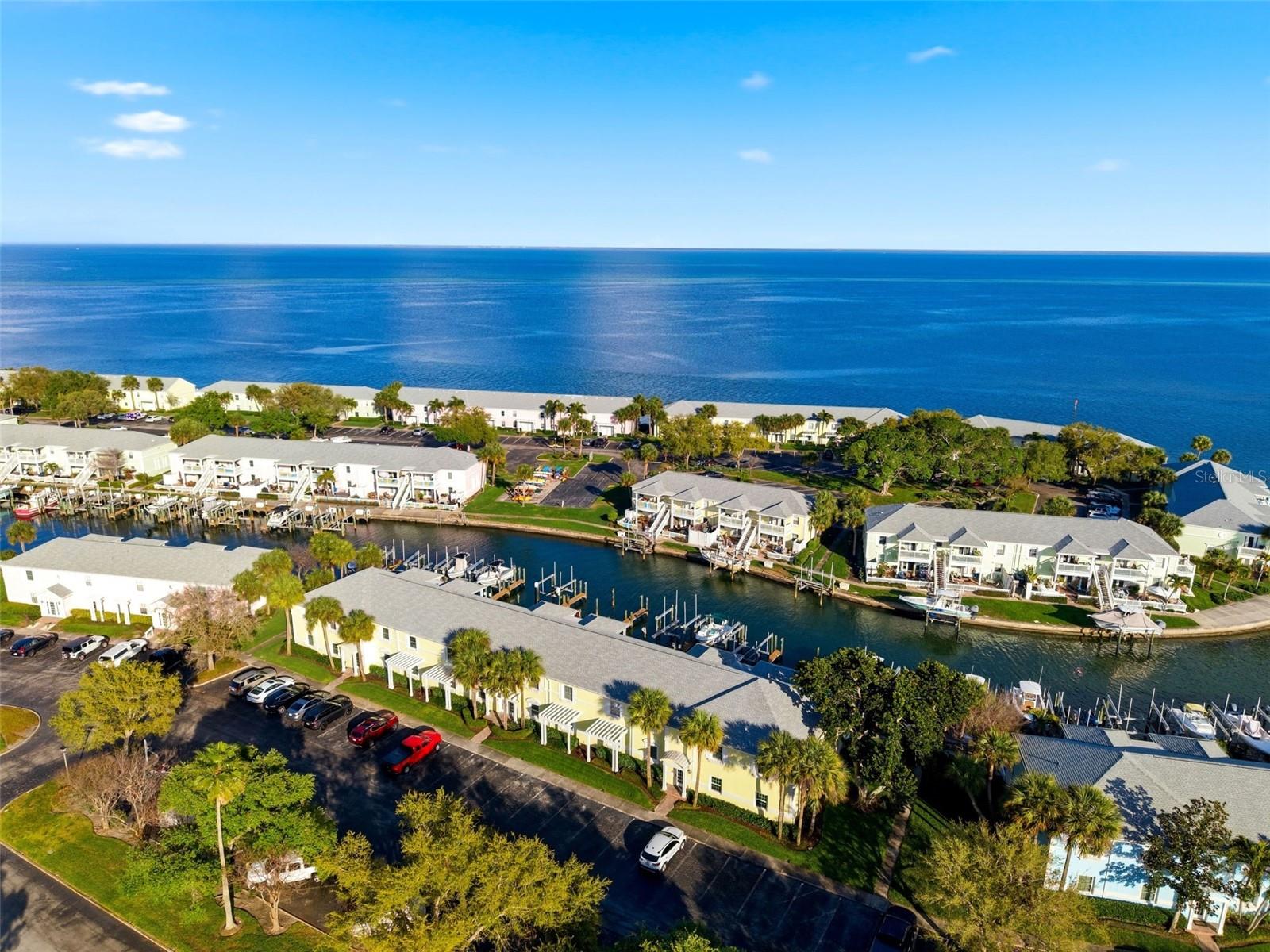 5174 BEACH DR SE #D, ST PETERSBURG, FL — photo 43