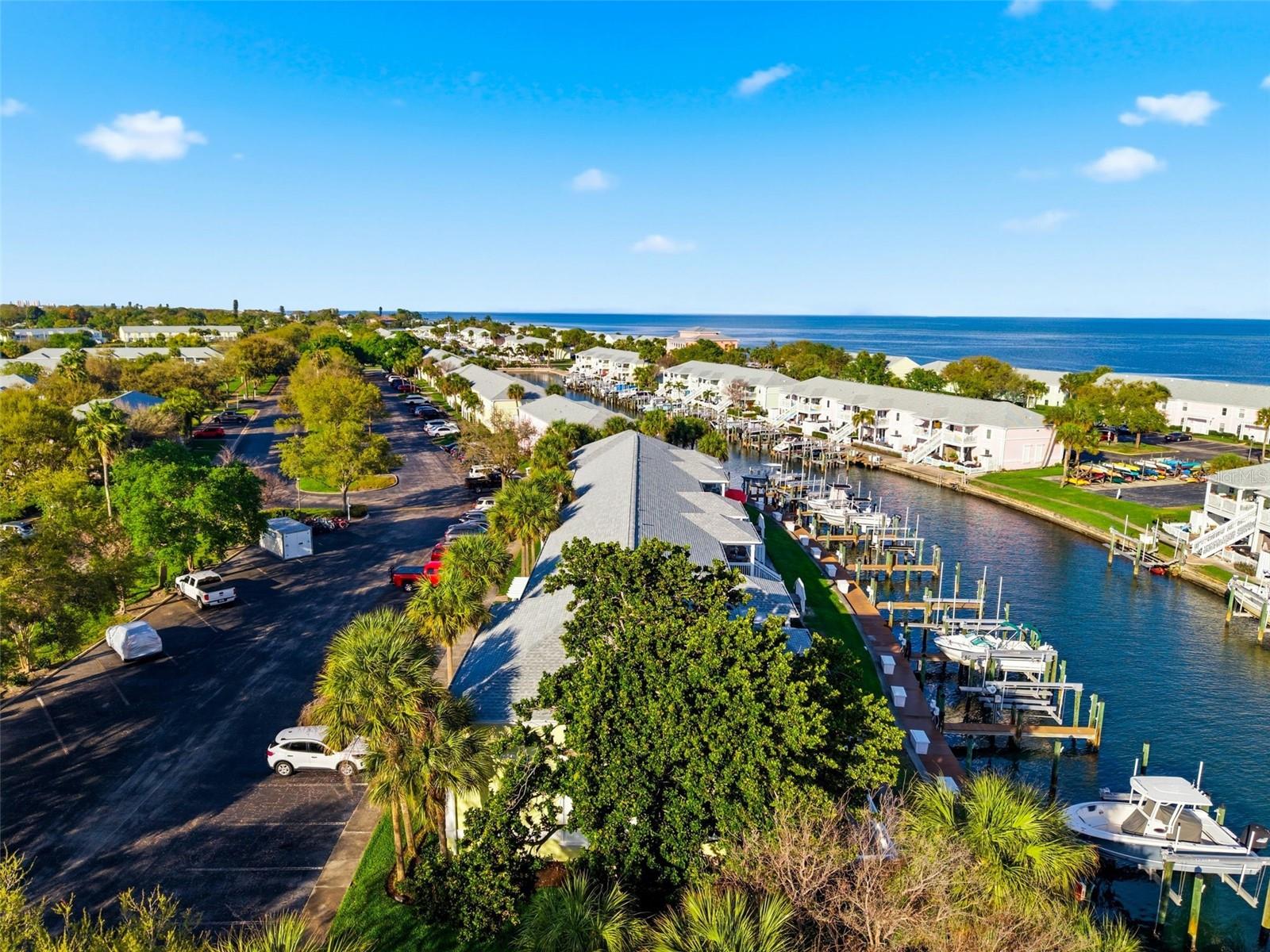 5174 BEACH DR SE #D, ST PETERSBURG, FL — photo 50