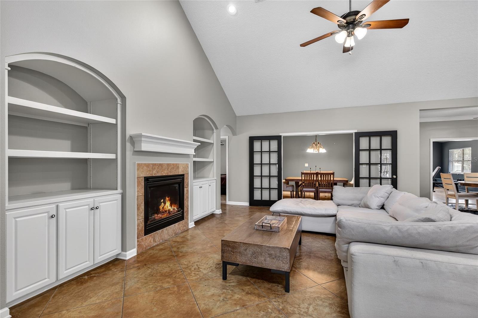 22301 CORONADO SOMERSET DR, SORRENTO, FL — photo 9