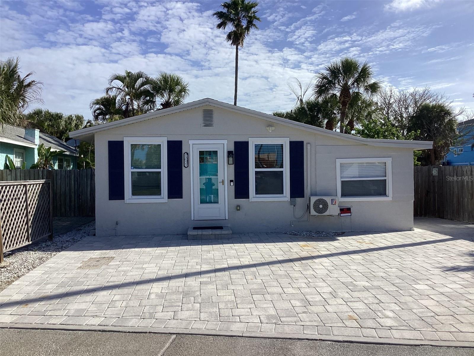 13121 4TH ST E #2, MADEIRA BEACH, FL