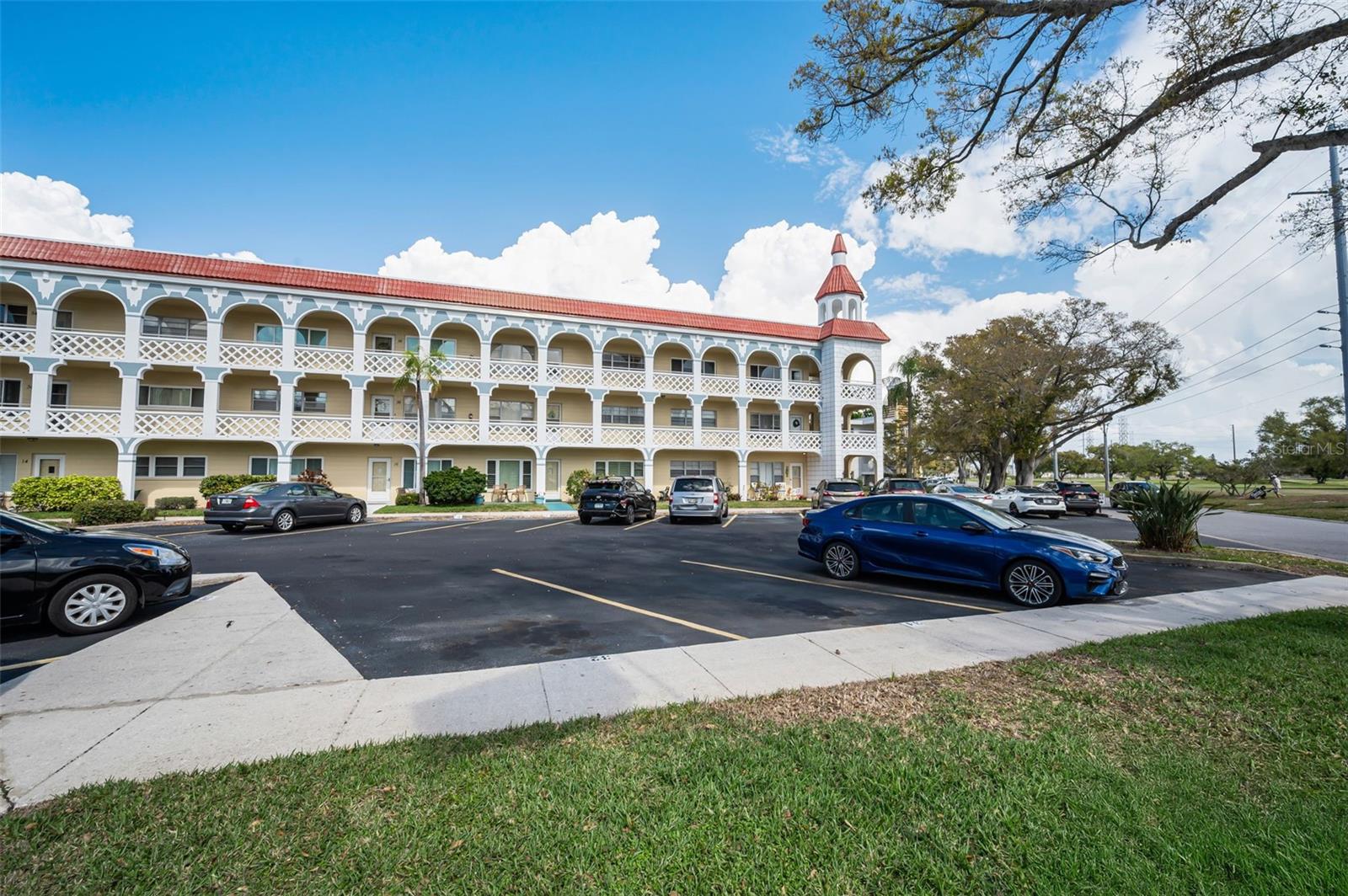 2404 FLORENTINE WAY #20, CLEARWATER, FL — photo 97