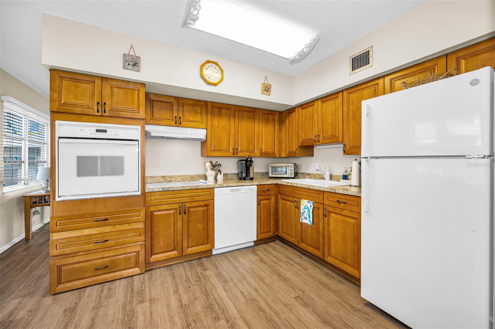 2404 FLORENTINE WAY #20, CLEARWATER, FL — photo 18