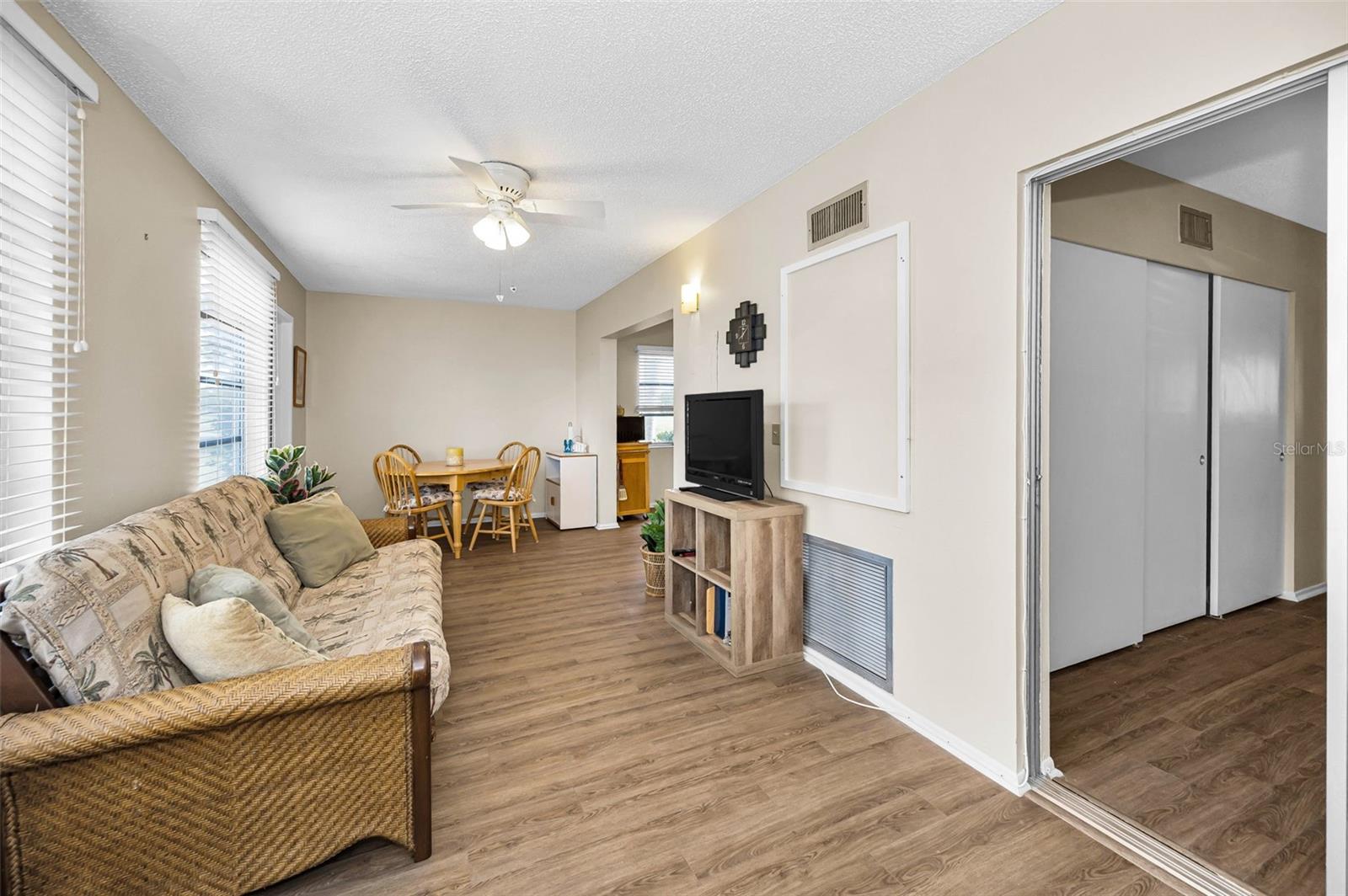 2404 FLORENTINE WAY #20, CLEARWATER, FL — photo 25