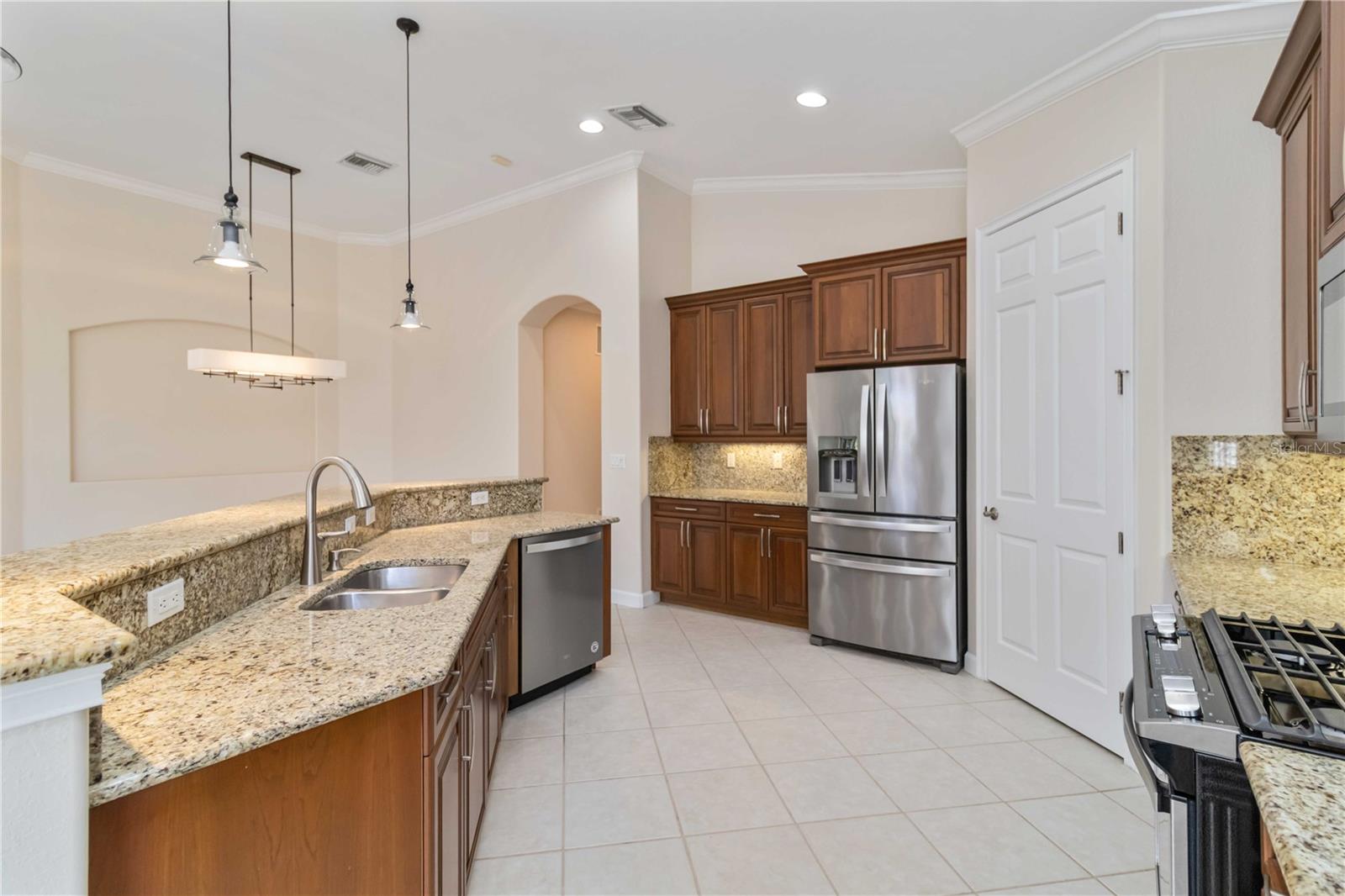 133 BELLA VISTA TER #32C, NORTH VENICE, FL — photo 10