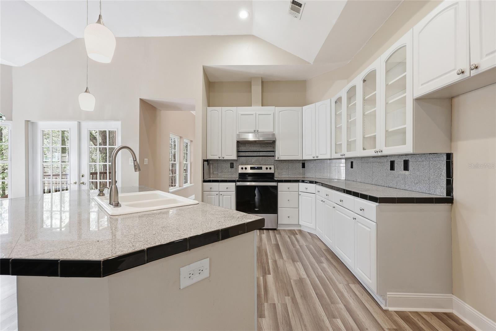 19513 NW 240TH LN, HIGH SPRINGS, FL — photo 10