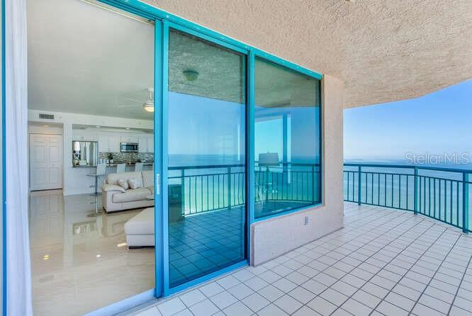 1520 GULF BLVD #1602, CLEARWATER BEACH, FL — photo 32