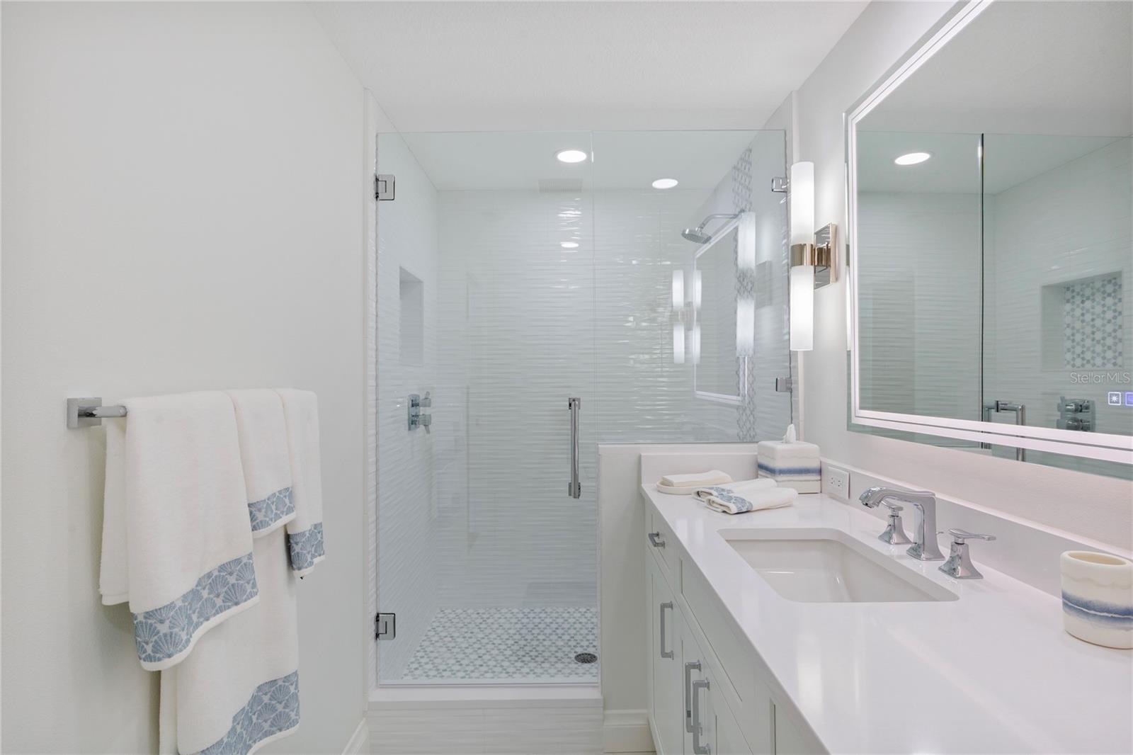 1180 GULF BLVD #1105, CLEARWATER, FL — photo 42