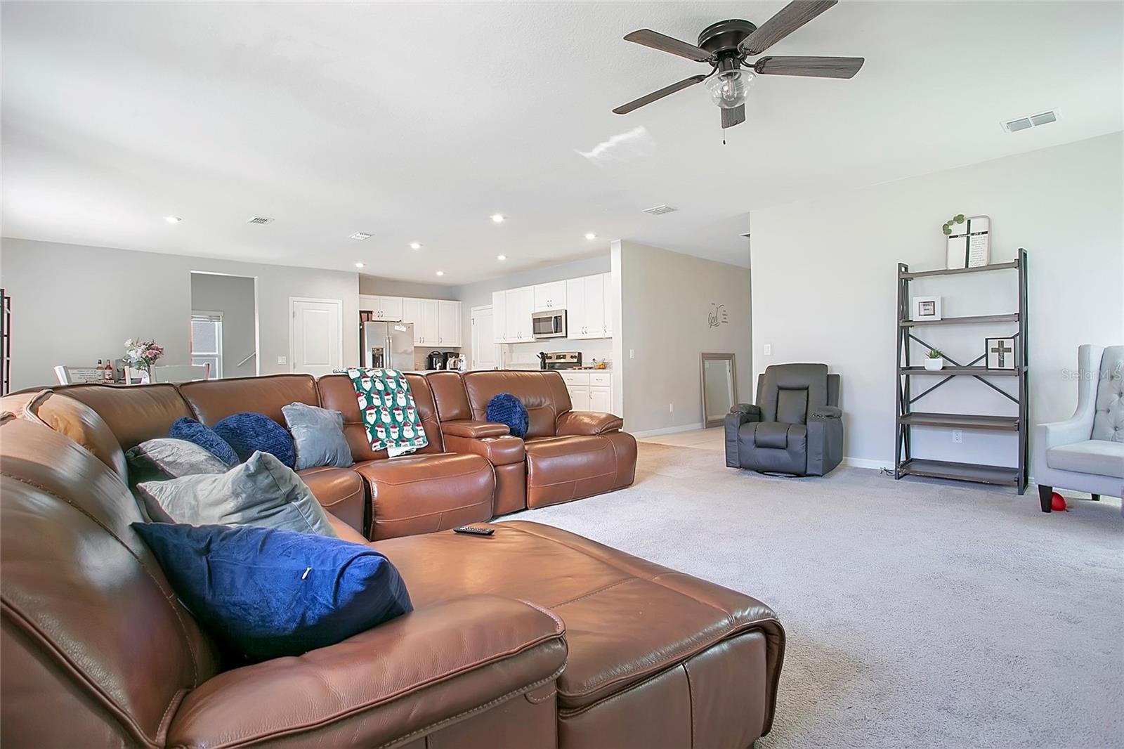 582 BLACK EAGLE DR, GROVELAND, FL — photo 5