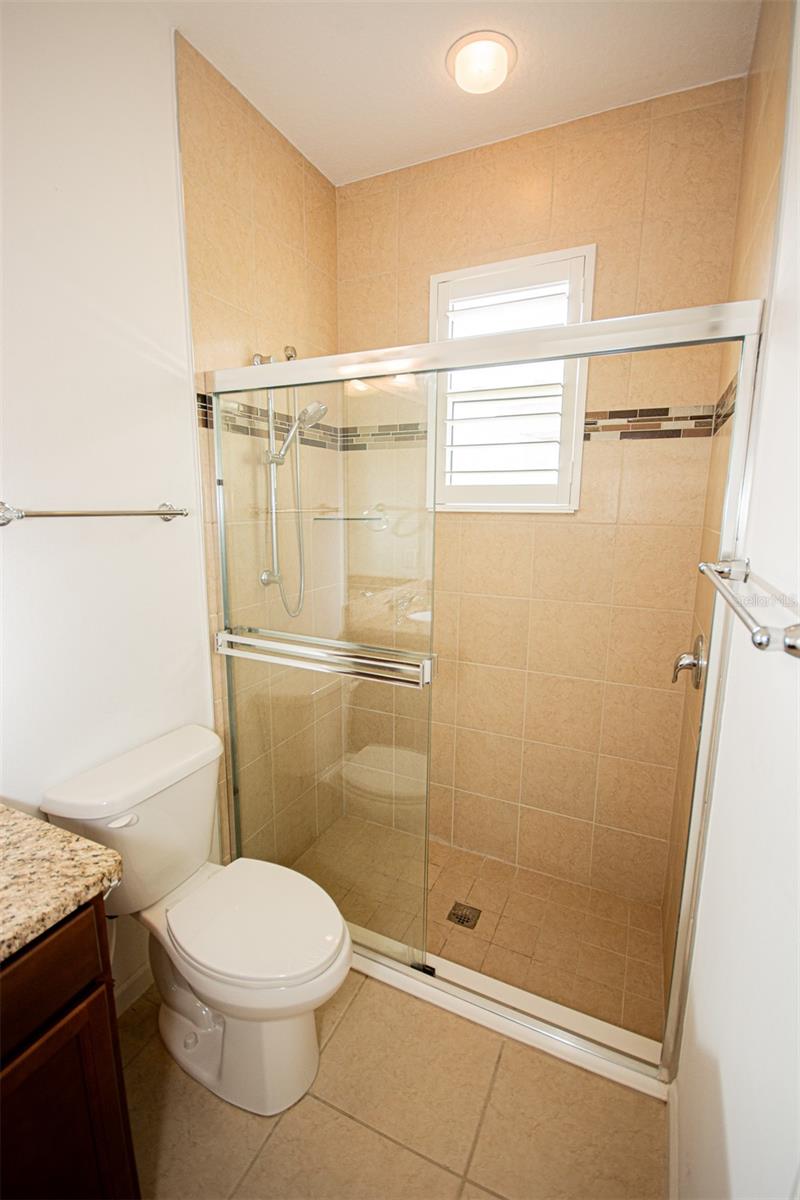 215 AVENHAM DR, DELAND, FL — photo 33