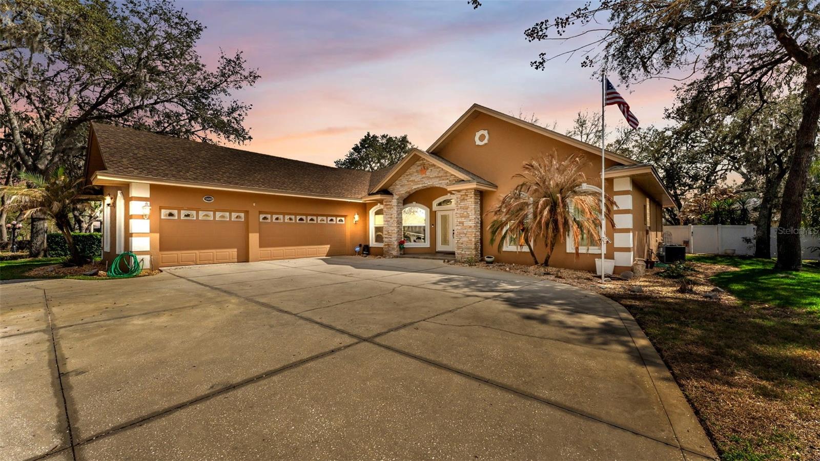 1603 SIR HENRYS TRL, LAKELAND, FL — photo 4