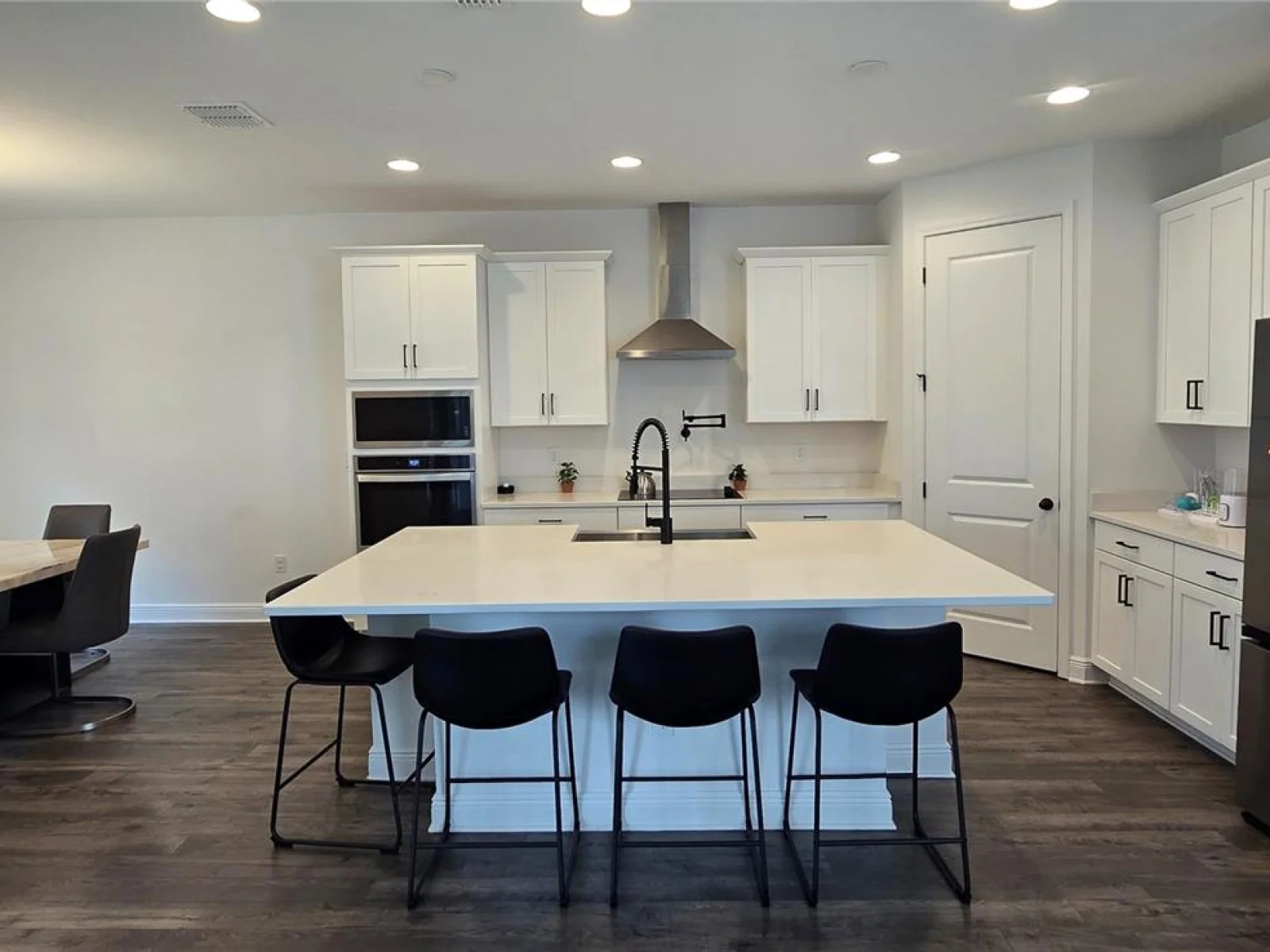 18410 BLUE HERON CIR, DEER ISLAND, FL — photo 11