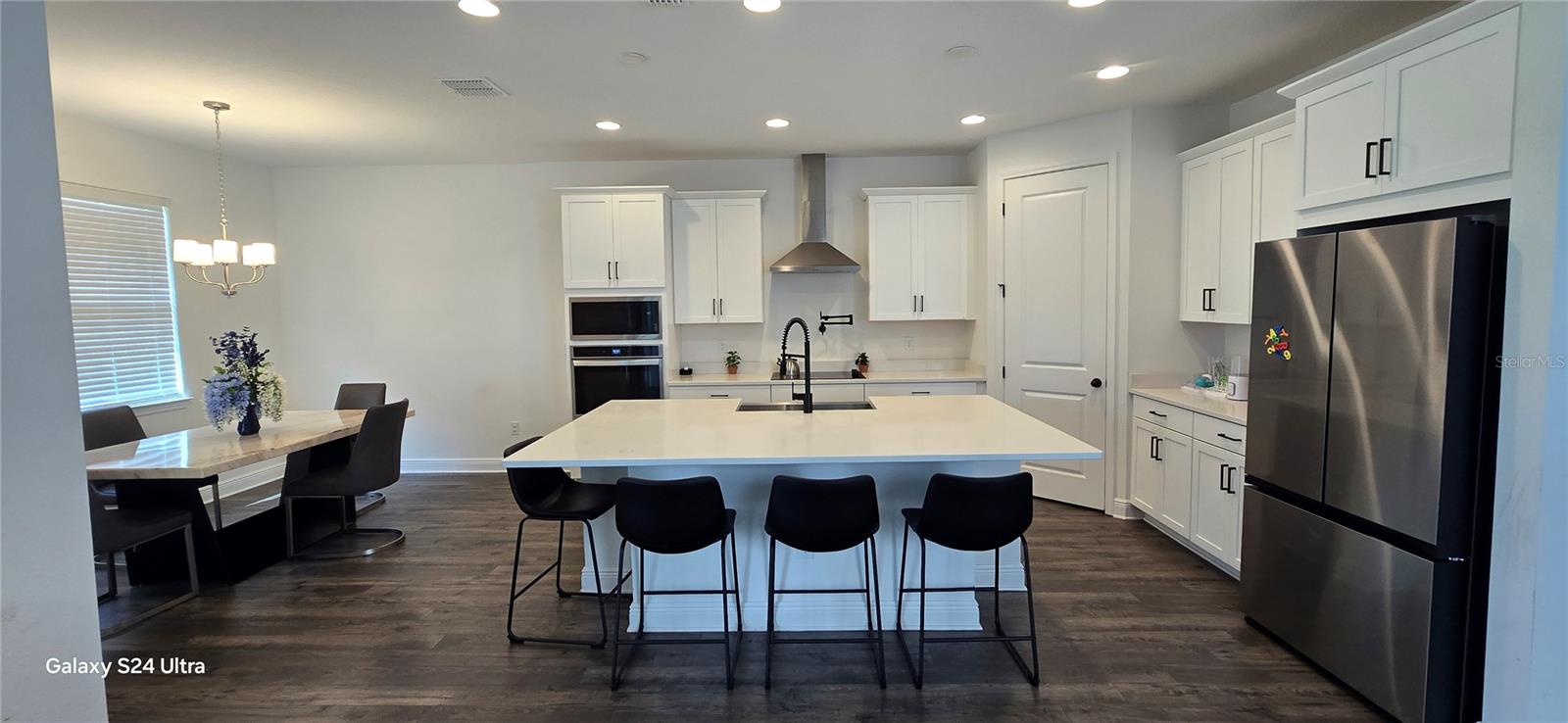 18410 BLUE HERON CIR, DEER ISLAND, FL — photo 12