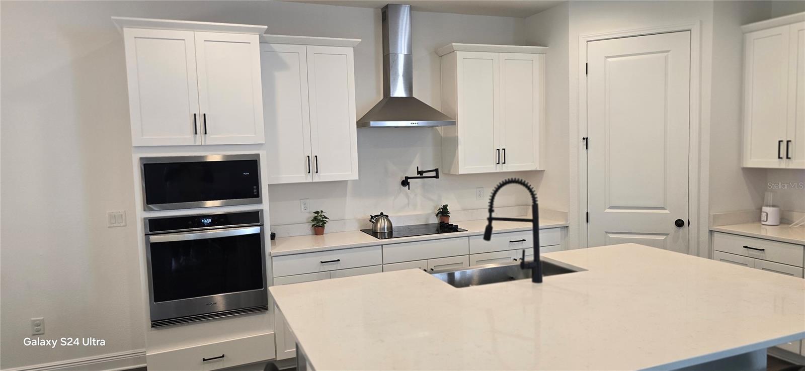 18410 BLUE HERON CIR, DEER ISLAND, FL — photo 15