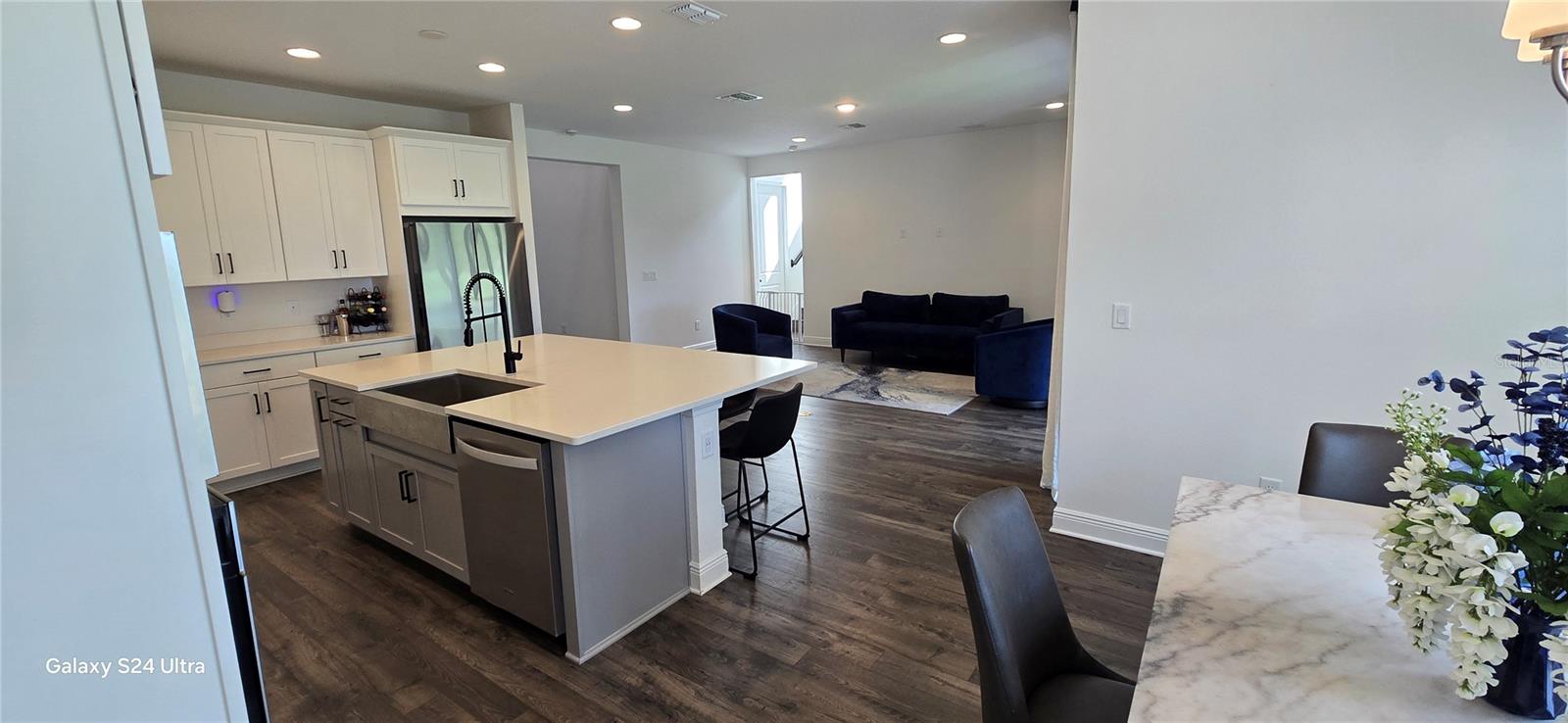 18410 BLUE HERON CIR, DEER ISLAND, FL — photo 32