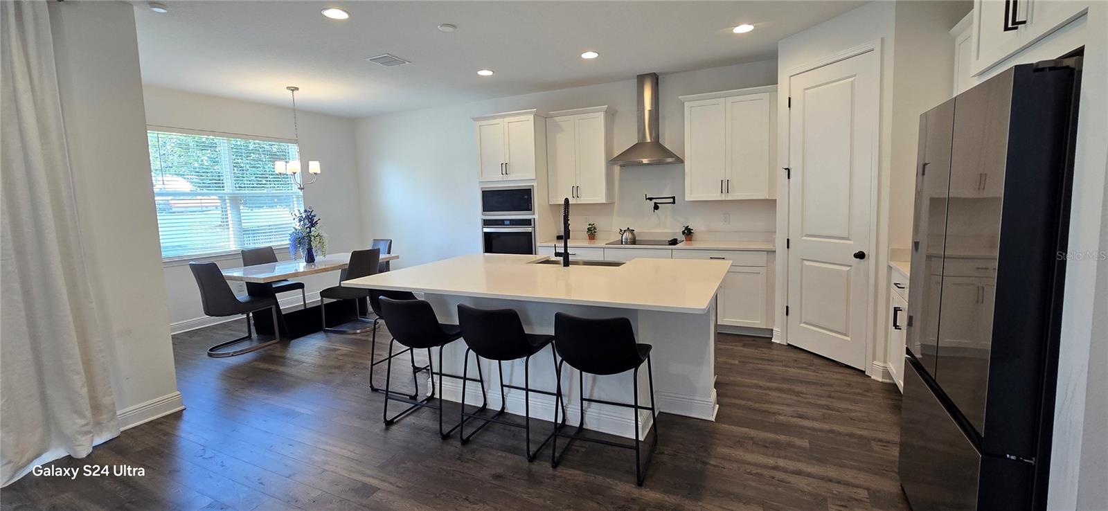 18410 BLUE HERON CIR, DEER ISLAND, FL — photo 48
