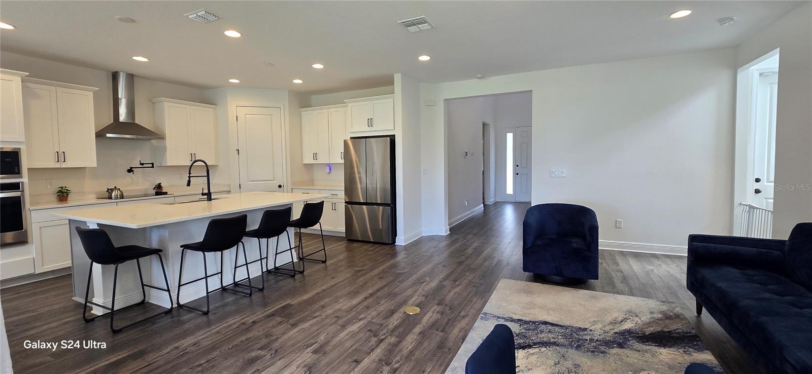 18410 BLUE HERON CIR, DEER ISLAND, FL — photo 54