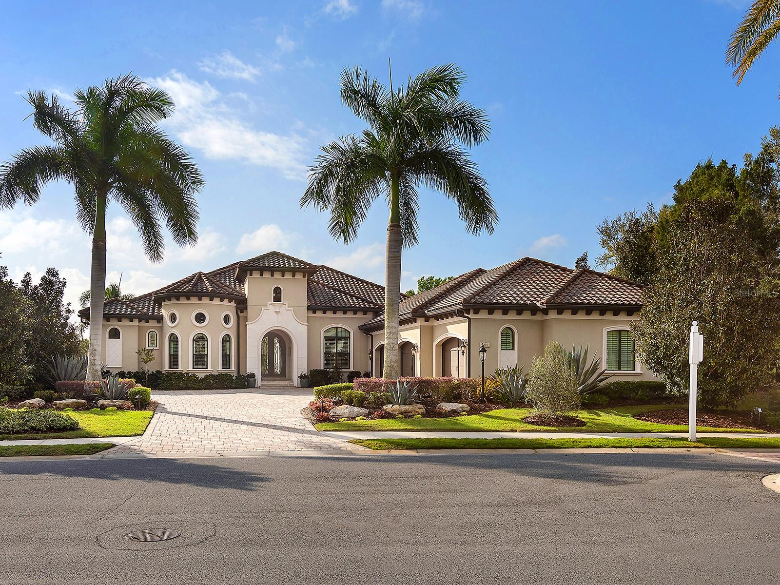 7515 LADYBANK XING, LAKEWOOD RANCH, FL — photo 2