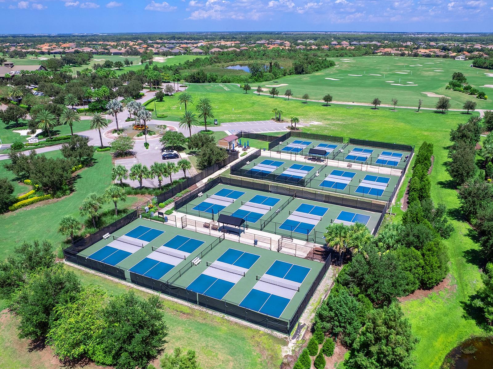 7515 LADYBANK XING, LAKEWOOD RANCH, FL — photo 88