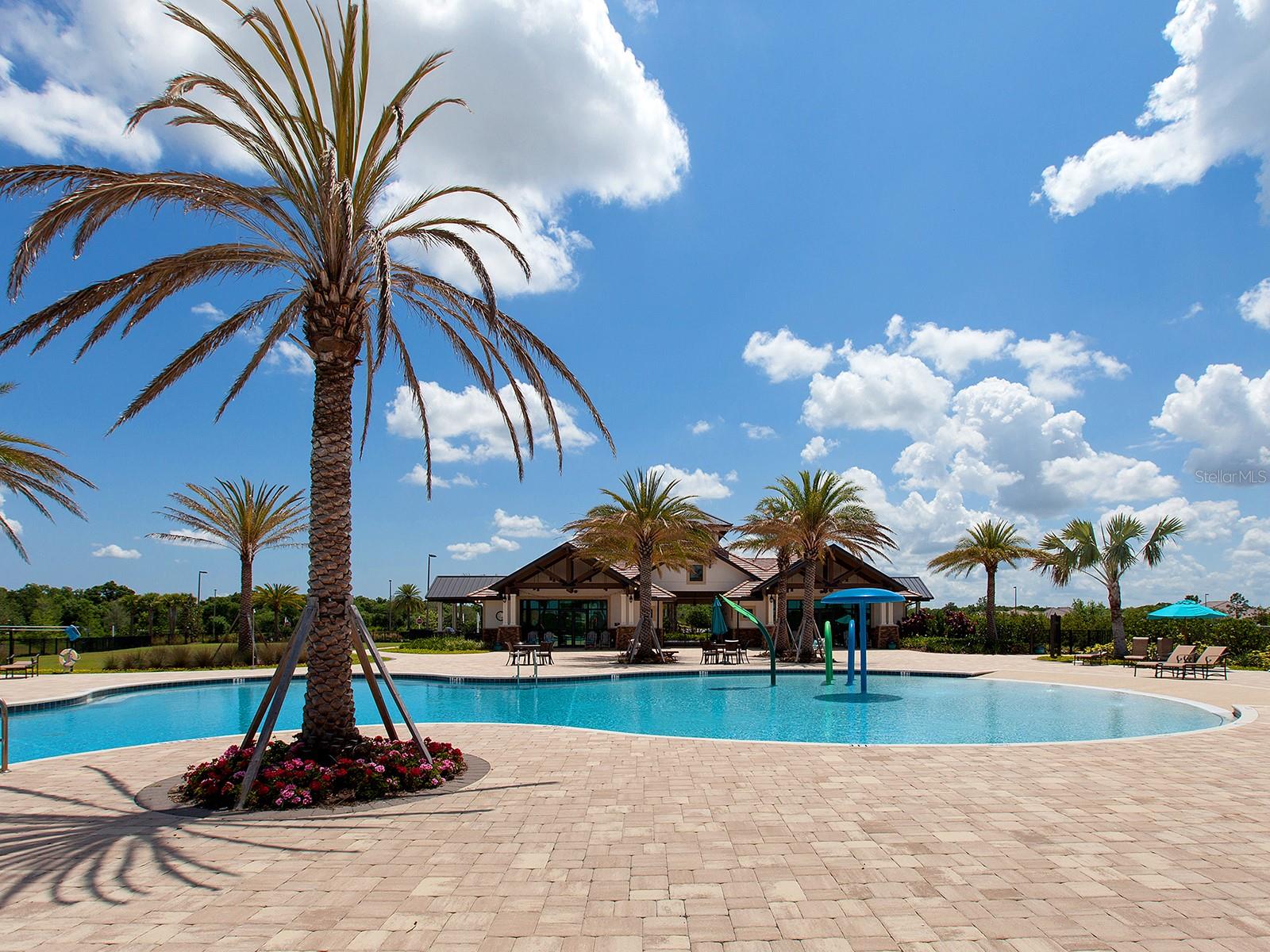7515 LADYBANK XING, LAKEWOOD RANCH, FL — photo 94