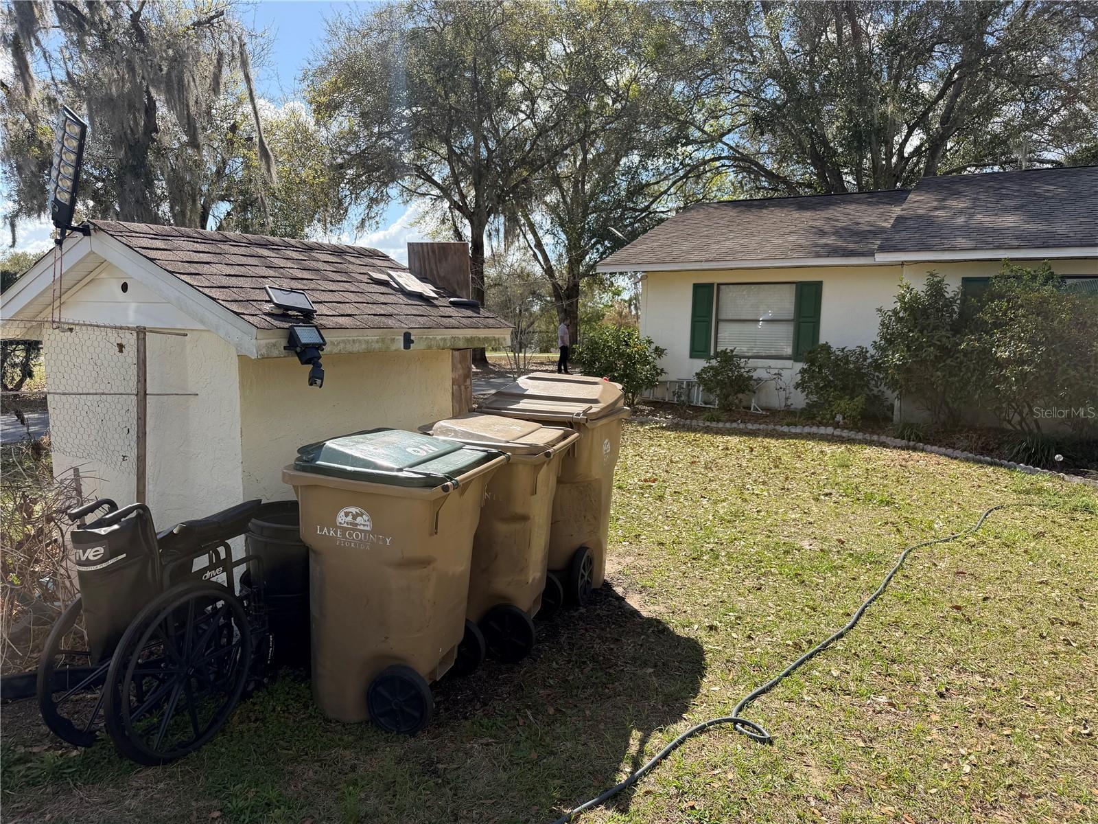39106 GRAYS AIRPORT RD, LADY LAKE, FL — photo 77