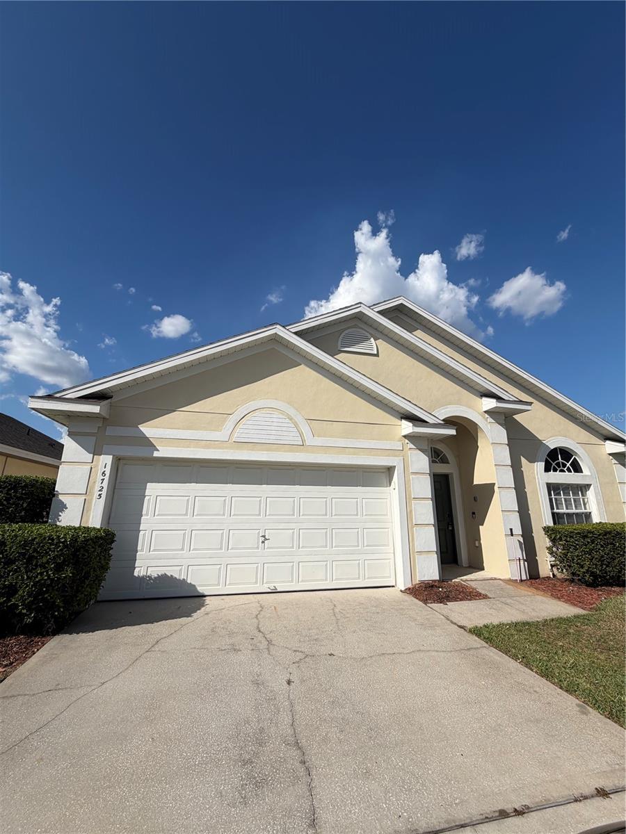 16725 ROLLING GREEN DR, CLERMONT, FL