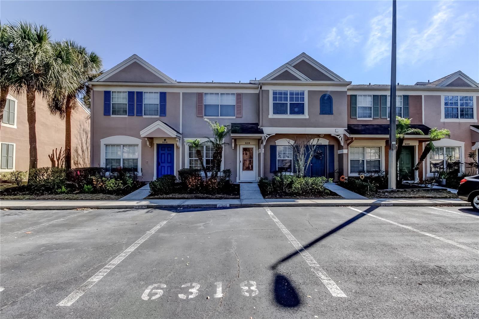 6318 BAYSIDE KEY DR, TAMPA, FL
