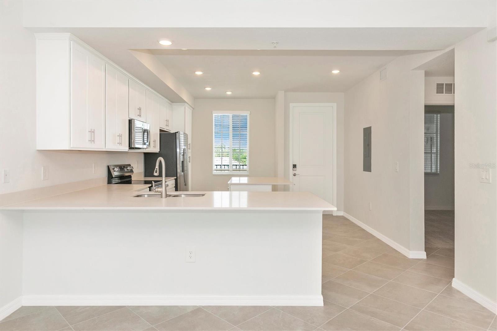 12320 WELLEN GOLF ST #305, VENICE, FL — photo 17