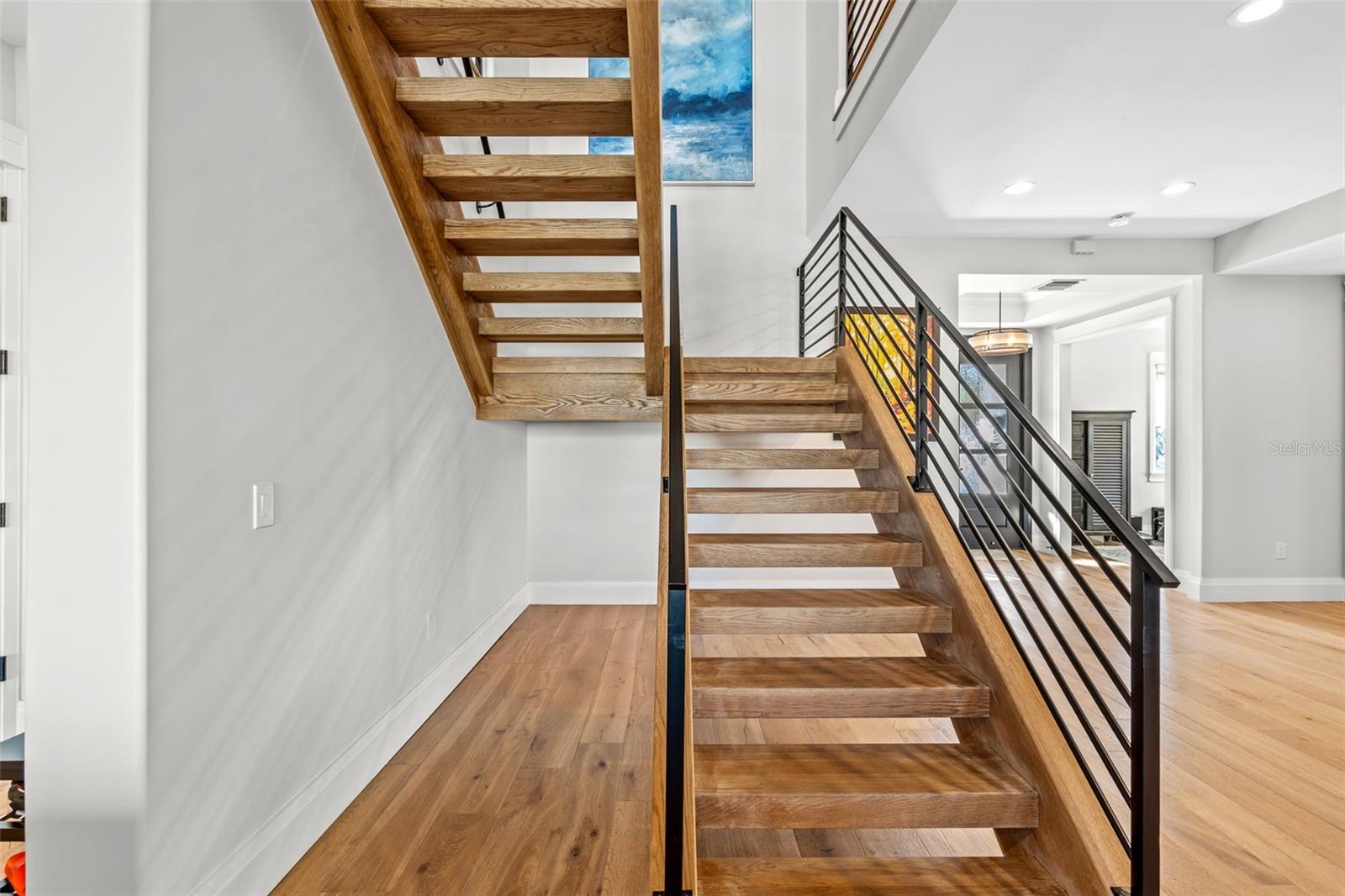 2060 ILLINOIS AVE NE, ST PETERSBURG, FL — photo 62