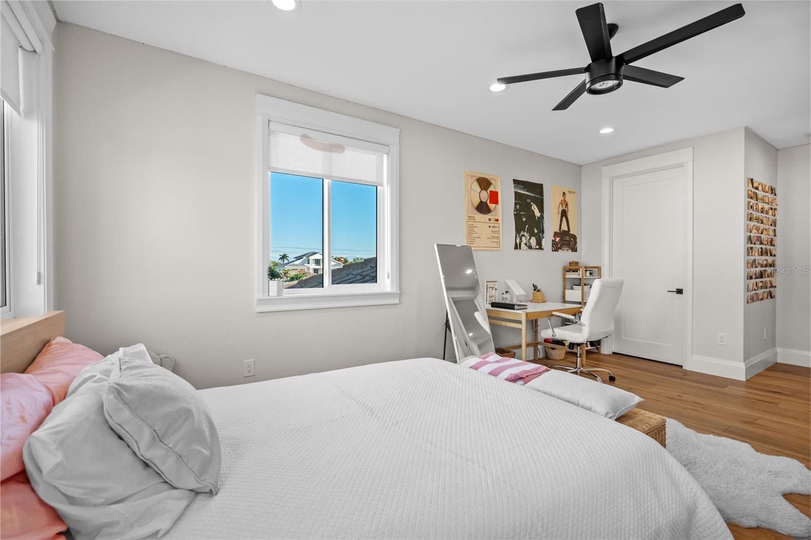 2060 ILLINOIS AVE NE, ST PETERSBURG, FL — photo 74