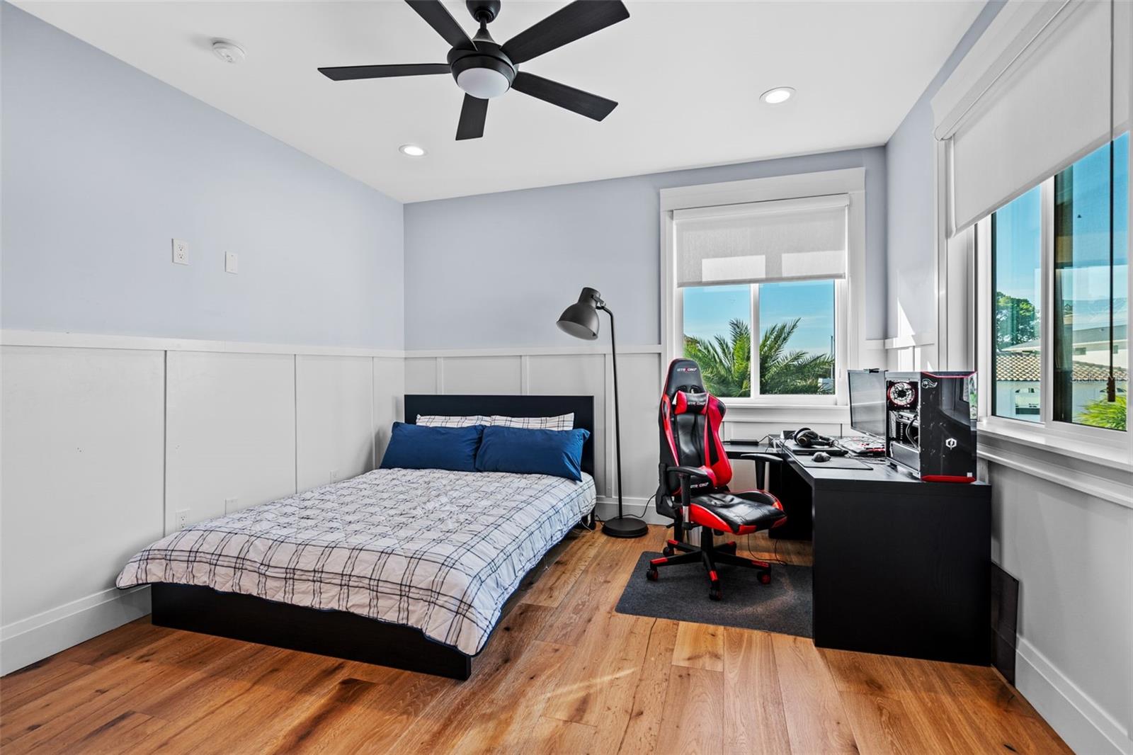 2060 ILLINOIS AVE NE, ST PETERSBURG, FL — photo 80