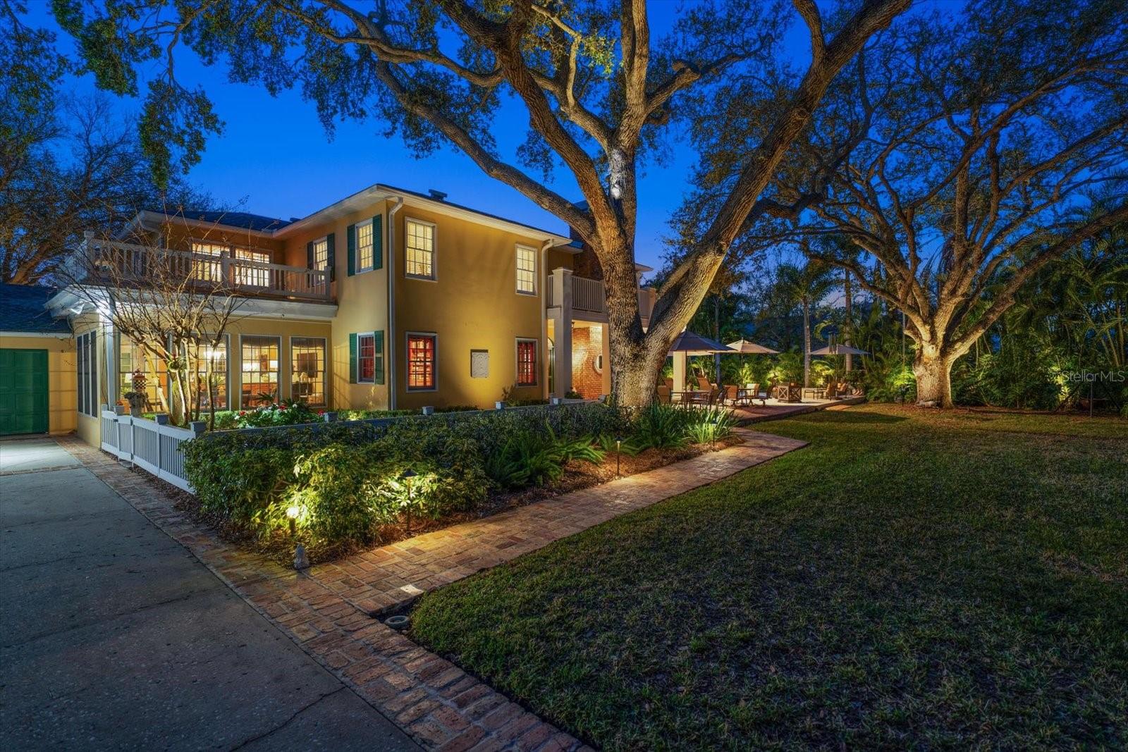100 SARASOTA RD, BELLEAIR, FL — photo 55
