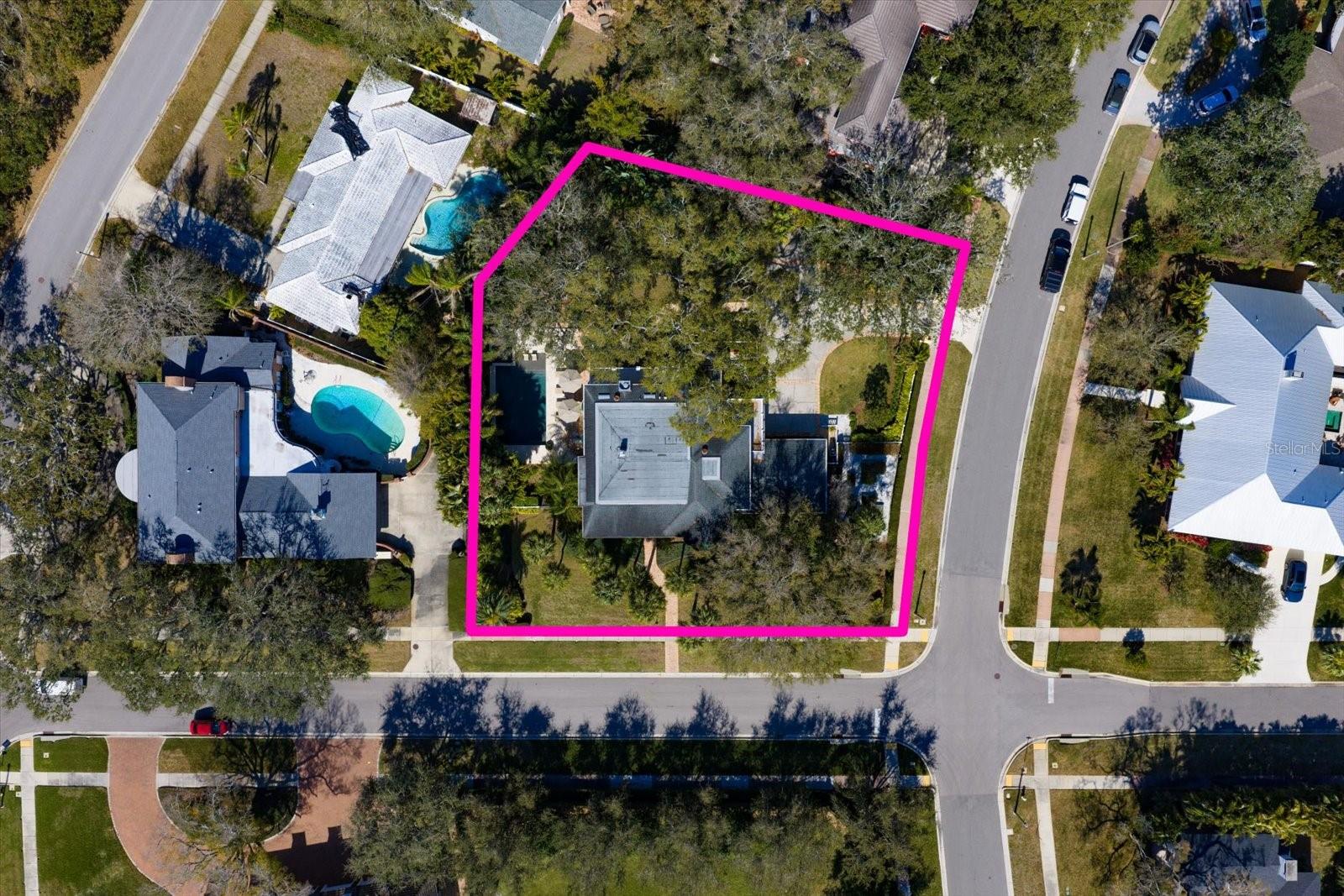 100 SARASOTA RD, BELLEAIR, FL — photo 73